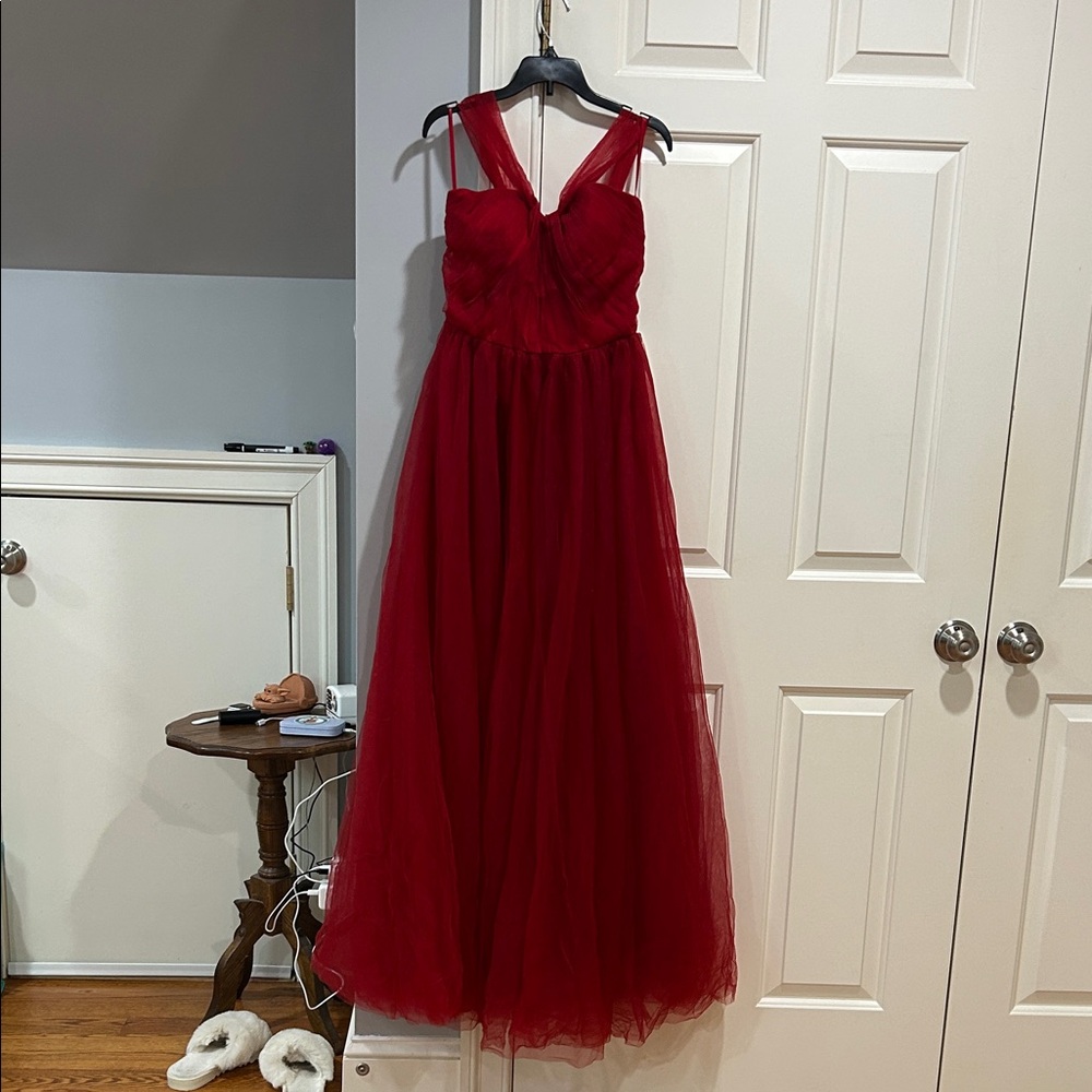 Elegant Red Maxi Dress